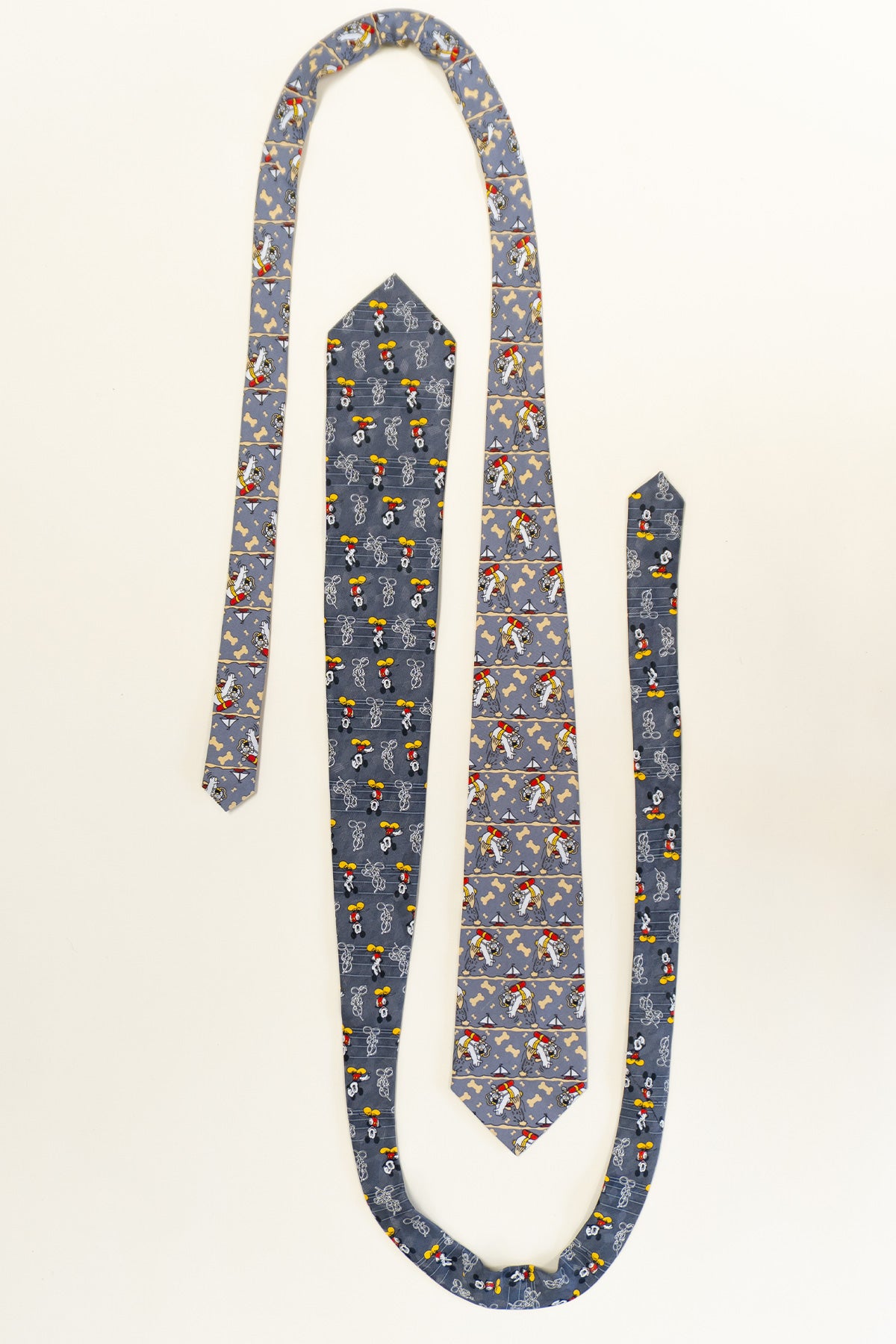 CRAVATE 'DOUBLE STANDARD'